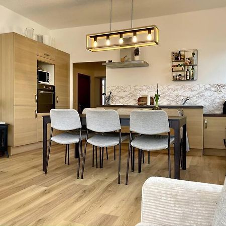Neuvecelle Chaleureux Appartement Entre Lac Et Montagne מראה חיצוני תמונה